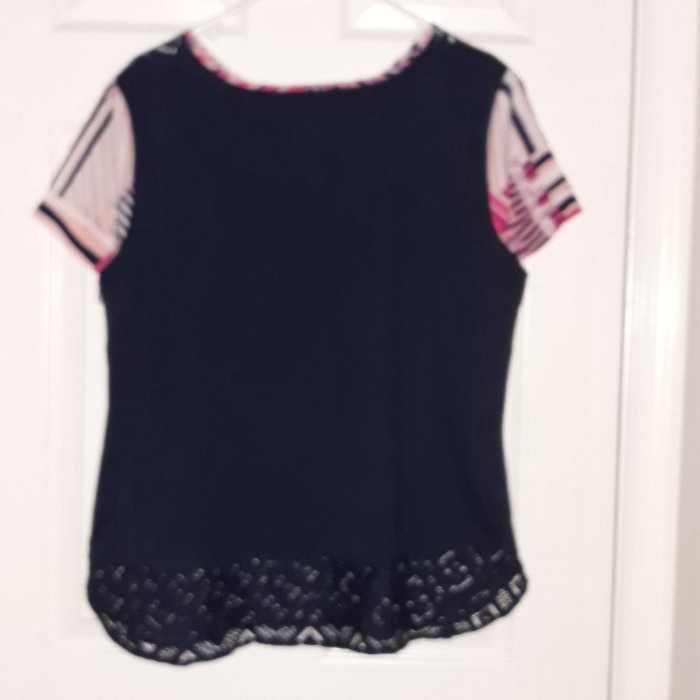 Top - Picture 2 of 2